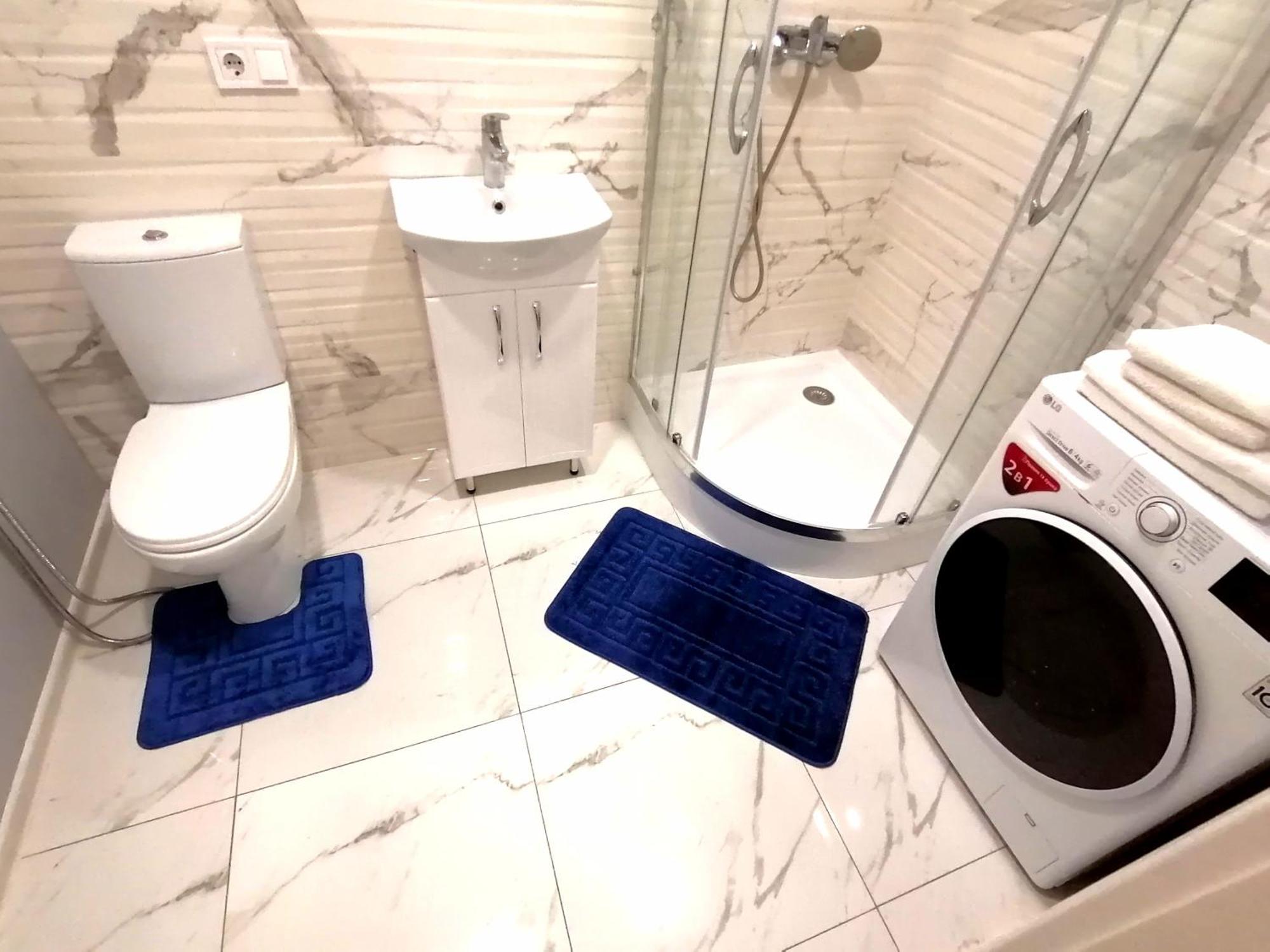 Новобудова Сам Центр Жк "Семицвіт" Apartment Liov Exterior foto