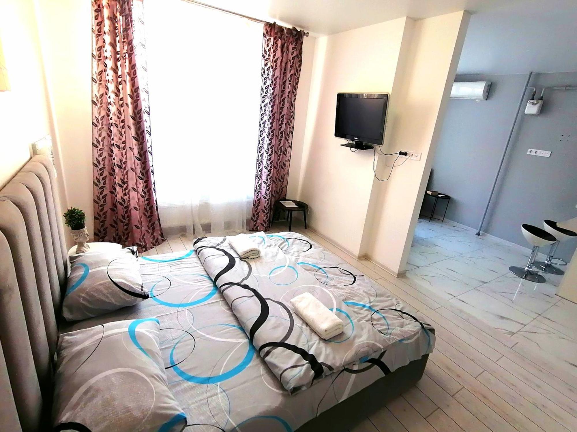 Новобудова Сам Центр Жк "Семицвіт" Apartment Liov Exterior foto